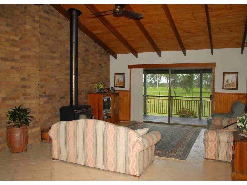 264 Vanderwolf Road, Bunya Creek QLD 4655