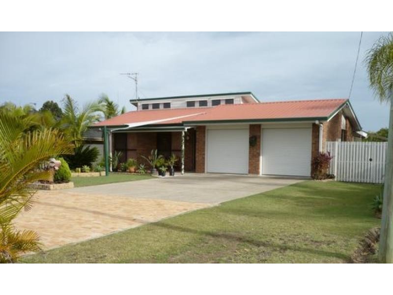 7 SEABREEZE LANE, Point Vernon QLD 4655
