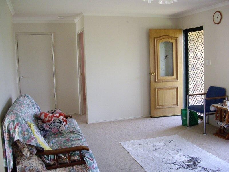 6 King Arthur Court, Urangan QLD 4655