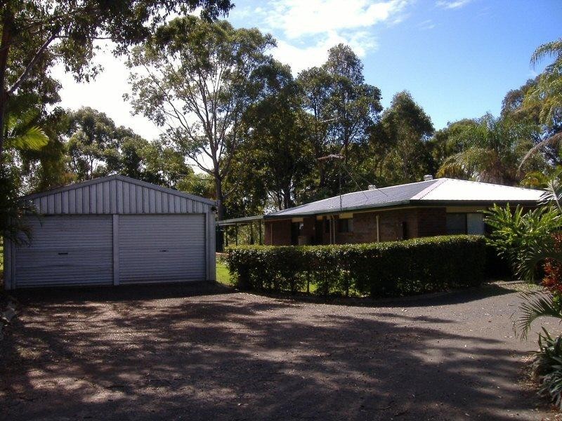 35 Oslove Drive, Booral QLD 4655