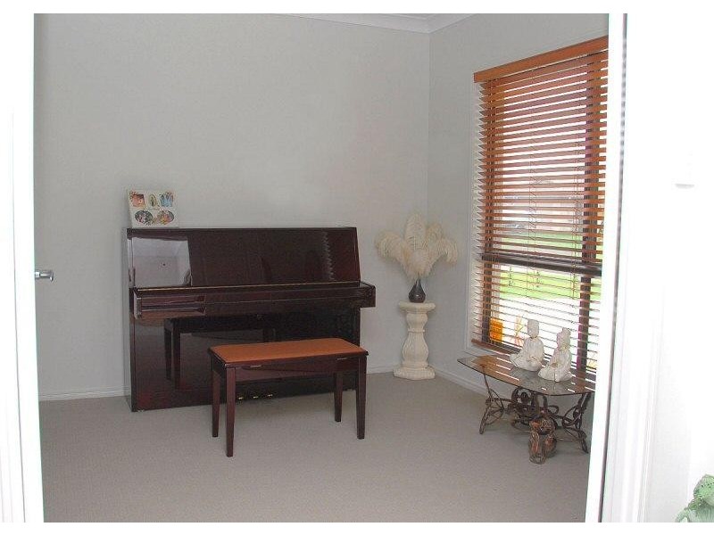 4 Wongala Way, Eli Waters QLD 4655