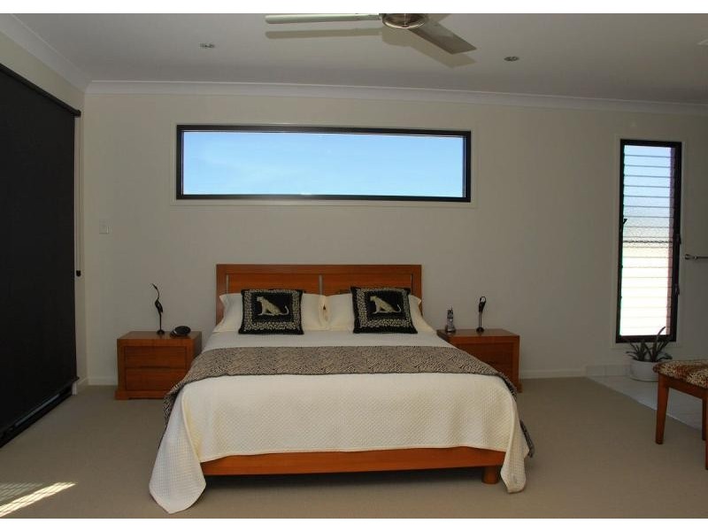 68 Long Street, Point Vernon QLD 4655