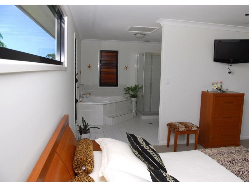 68 Long Street, Point Vernon QLD 4655