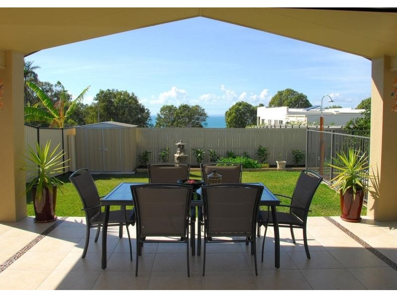 68 Long Street, Point Vernon QLD 4655