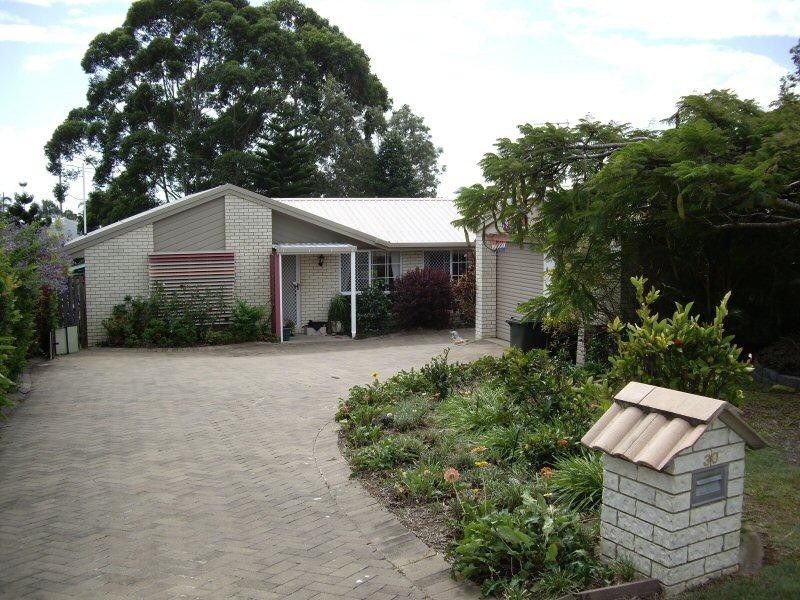 30 VICTOR DRIVE, Kawungan QLD 4655