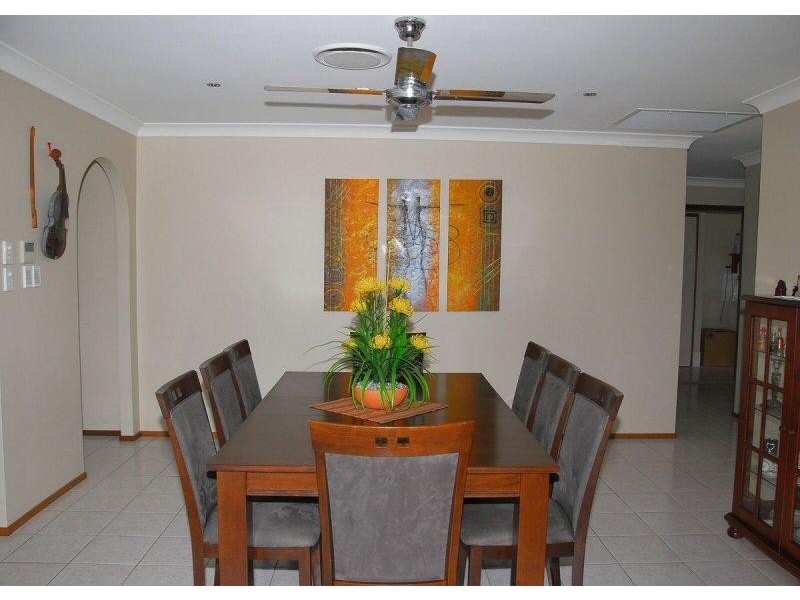 15 Doss Court, Urraween QLD 4655