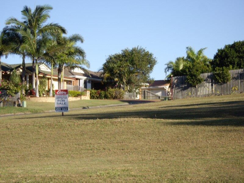 1 KING HENRY COURT, Torquay QLD 4655