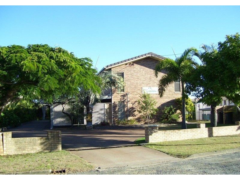 199 Cypress Street, Urangan QLD 4655