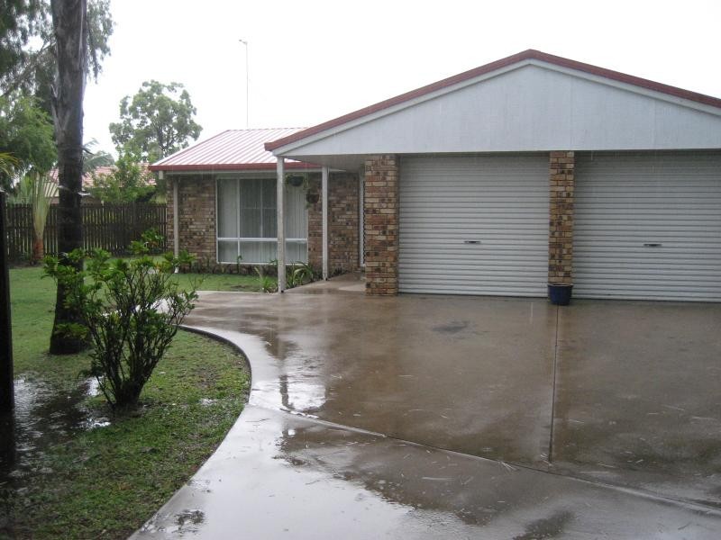 64 CORFIELD STREET, Point Vernon QLD 4655