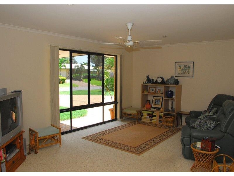27 Anembo Drive, Torquay QLD 4655