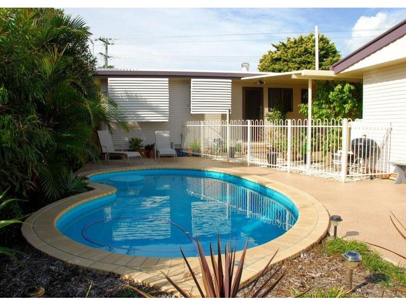 29 ANN STREET, Torquay QLD 4655