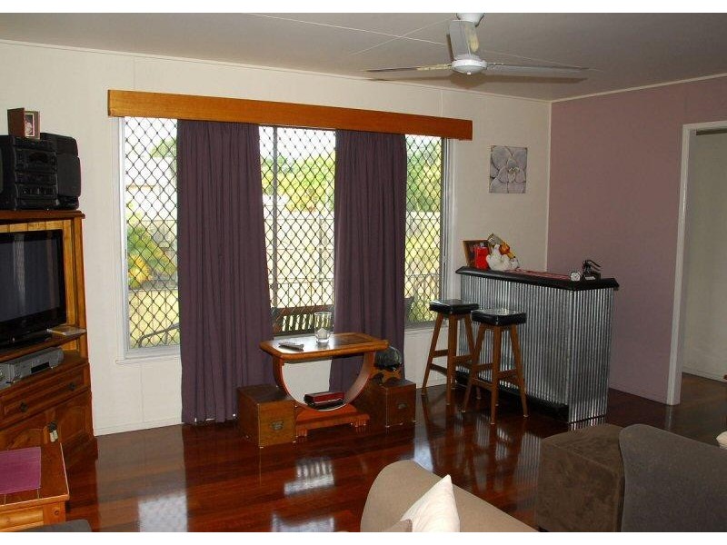 29 ANN STREET, Torquay QLD 4655