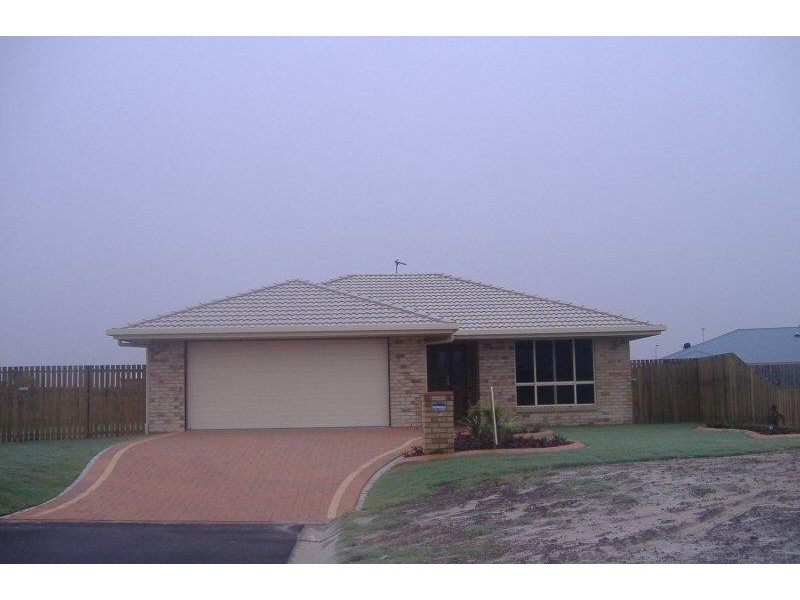 3 ISIS COURT, Eli Waters QLD 4655