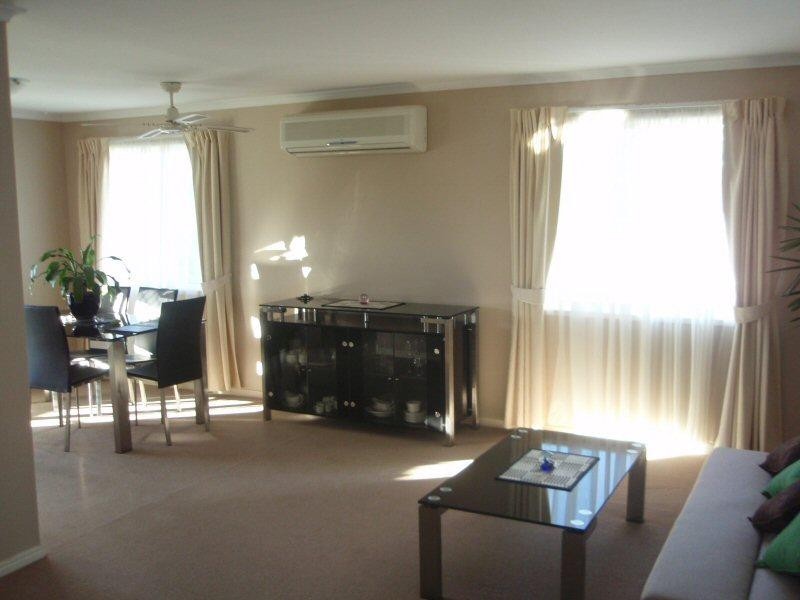 10 Tenimby Street, Pialba QLD 4655