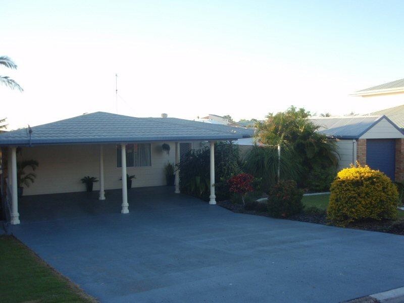 10 Tenimby Street, Pialba QLD 4655