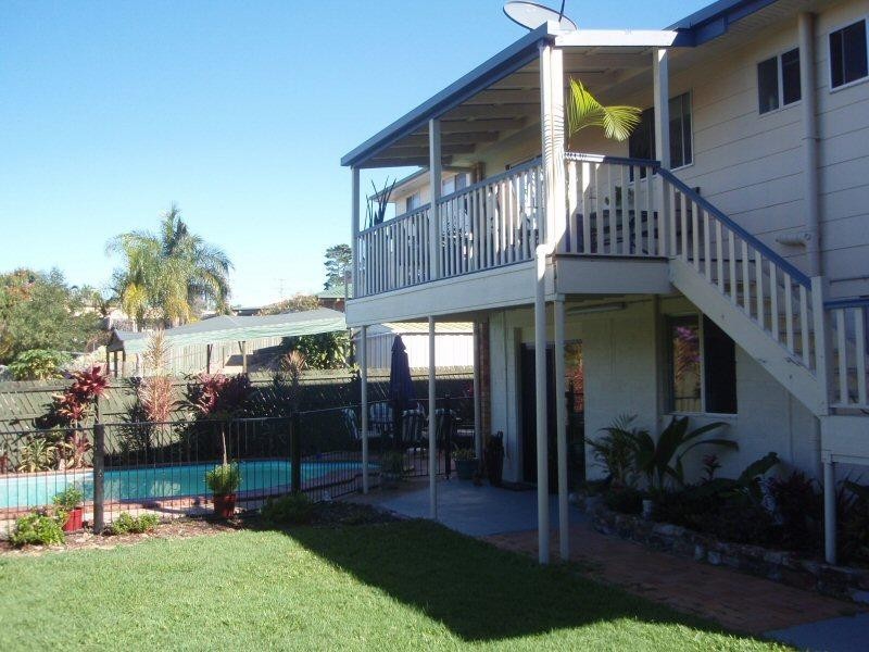 10 Tenimby Street, Pialba QLD 4655