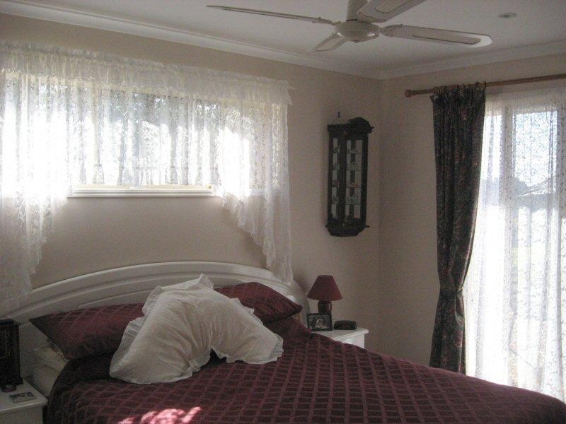 8 Moys Road, Booral QLD 4655