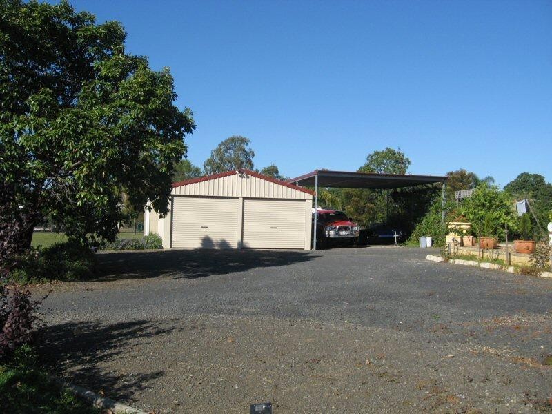 8 Moys Road, Booral QLD 4655