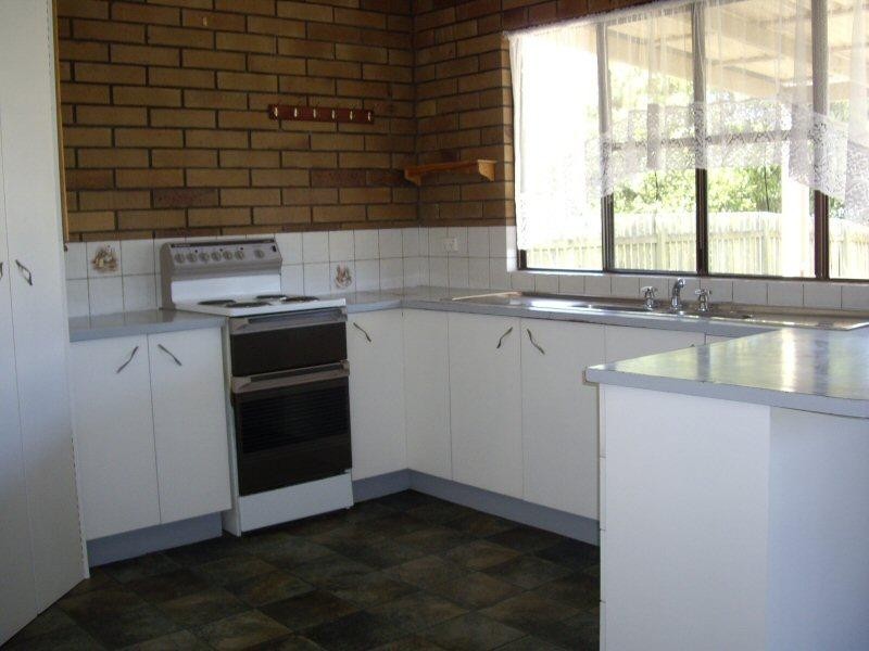 23 Bunker Avenue, Urraween QLD 4655
