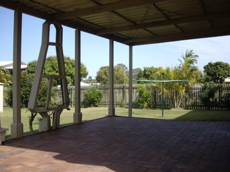 23 Bunker Avenue, Urraween QLD 4655