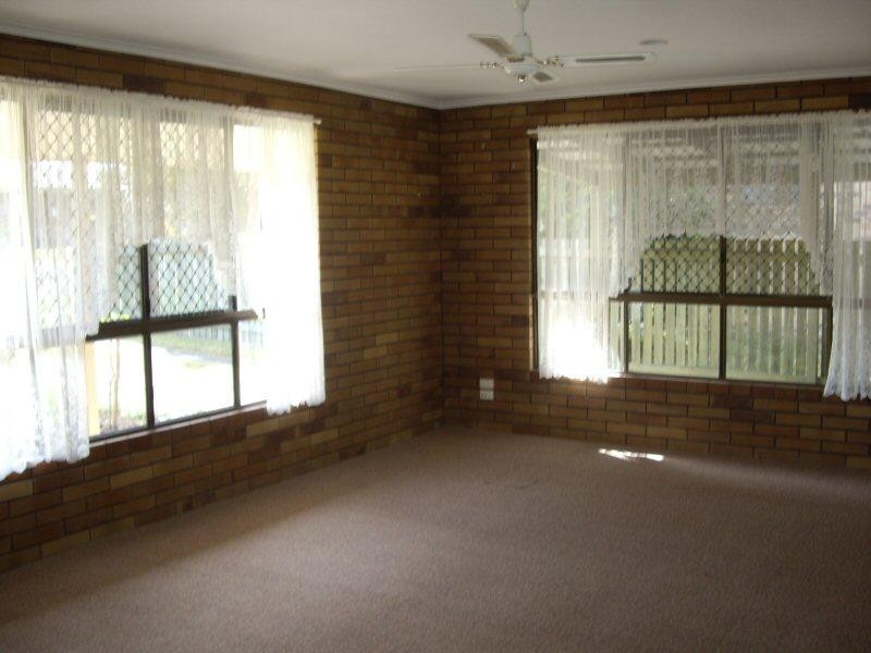 23 Bunker Avenue, Urraween QLD 4655