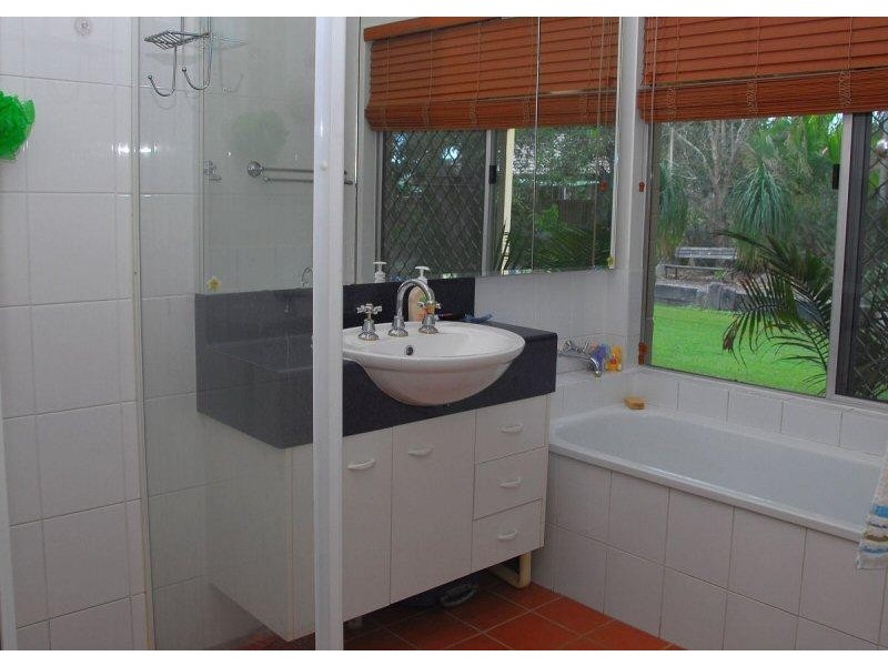 39 Snapper Street, Kawungan QLD 4655