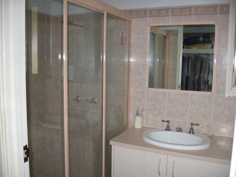 29 Ladbroke Crescent, Urangan QLD 4655