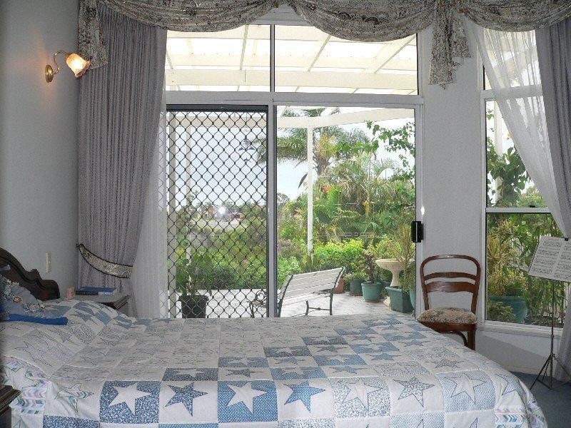 27 Royal Drive, Kawungan QLD 4655