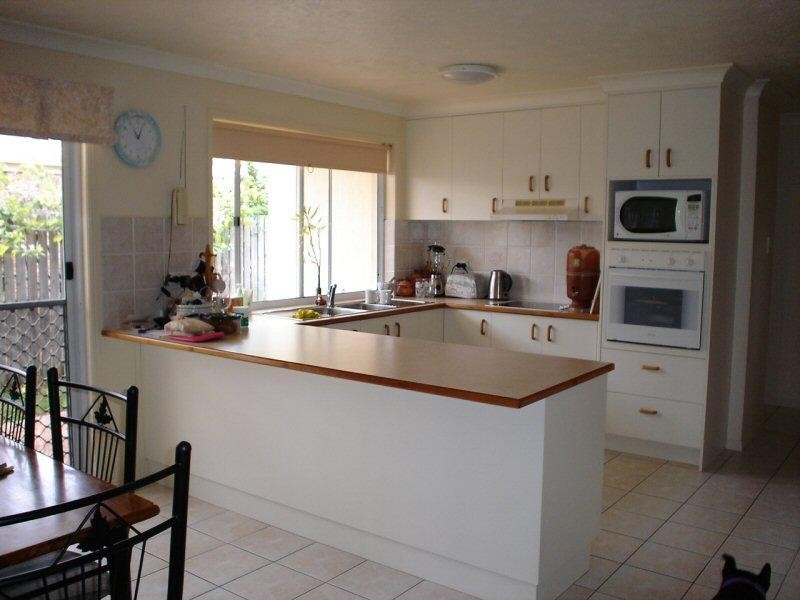 28 King Henry Court, Torquay QLD 4655