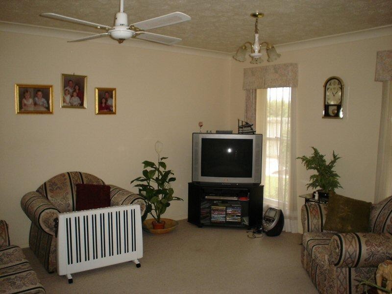 28 King Henry Court, Torquay QLD 4655