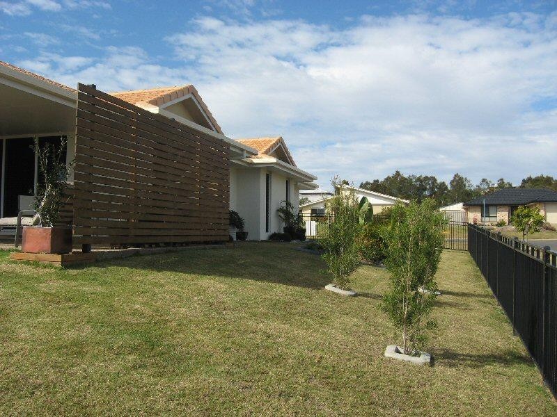 15 Bayswater Drive, Urraween QLD 4655