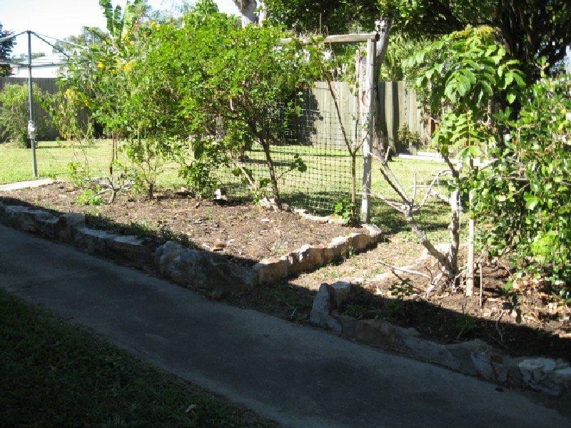 36 Drummond Street, Urangan QLD 4655