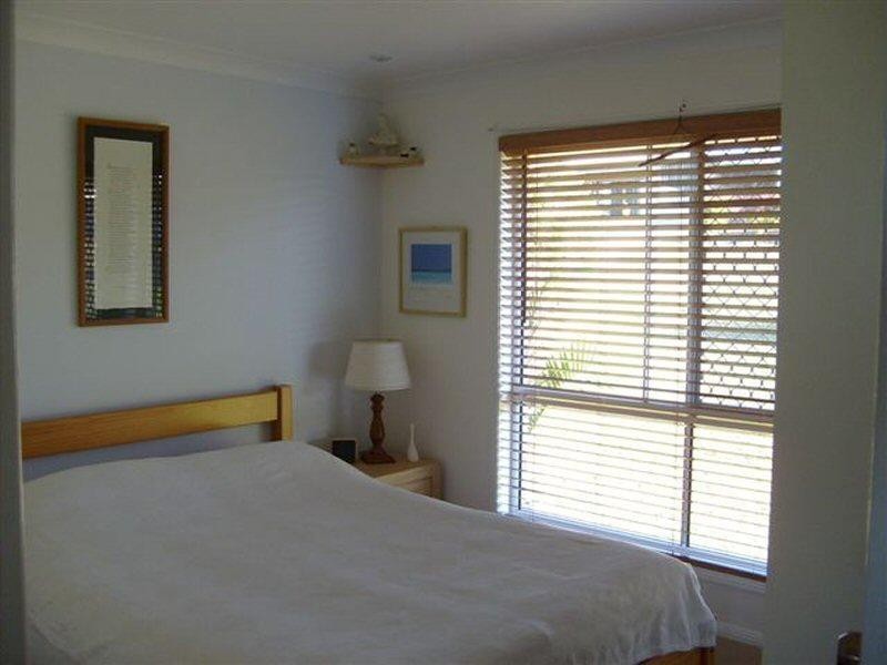 12 Annette Street, Dundowran Beach QLD 4655