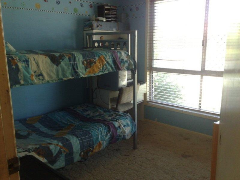 111 Limpus Street, Urangan QLD 4655