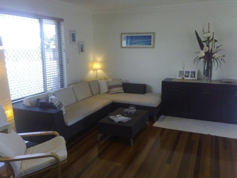 4 Heather Way, Urraween QLD 4655