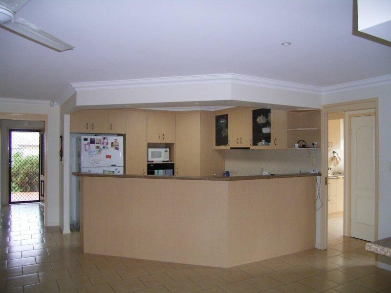 32 Heather Way, Urraween QLD 4655