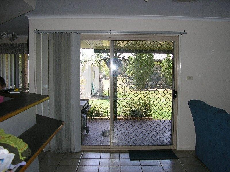 21 Finch Court, Walligan QLD 4655