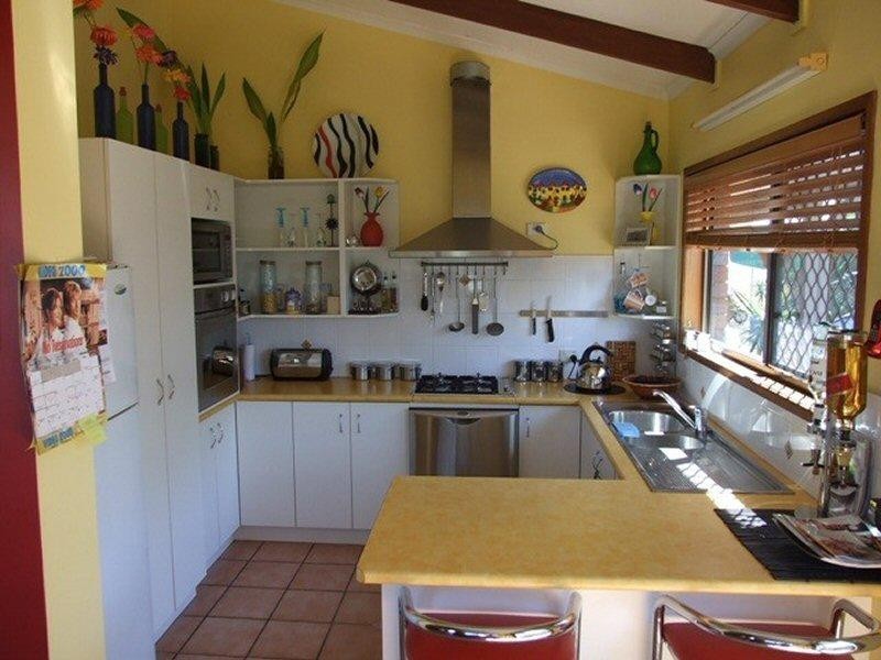 21 Alexander Street, Torquay QLD 4655