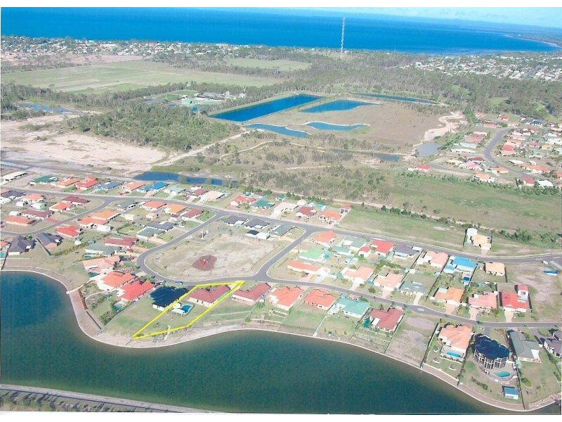 34 Bushlark Avenue, Eli Waters QLD 4655