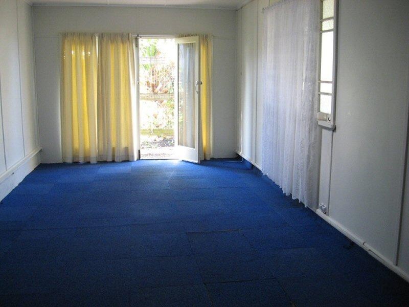 20 Cunningham Street, Torquay QLD 4655
