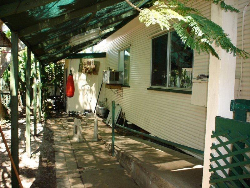 22 Cunningham Street, Torquay QLD 4655