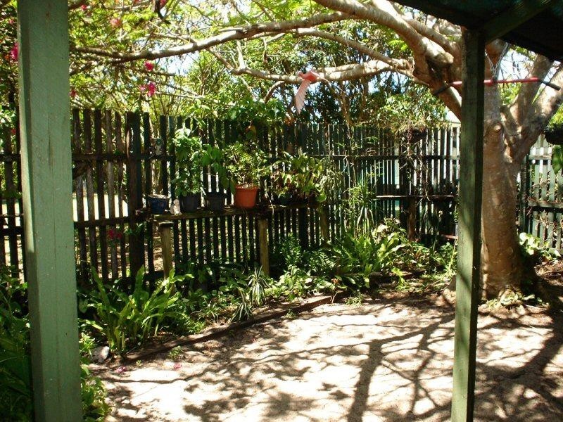 22 Cunningham Street, Torquay QLD 4655