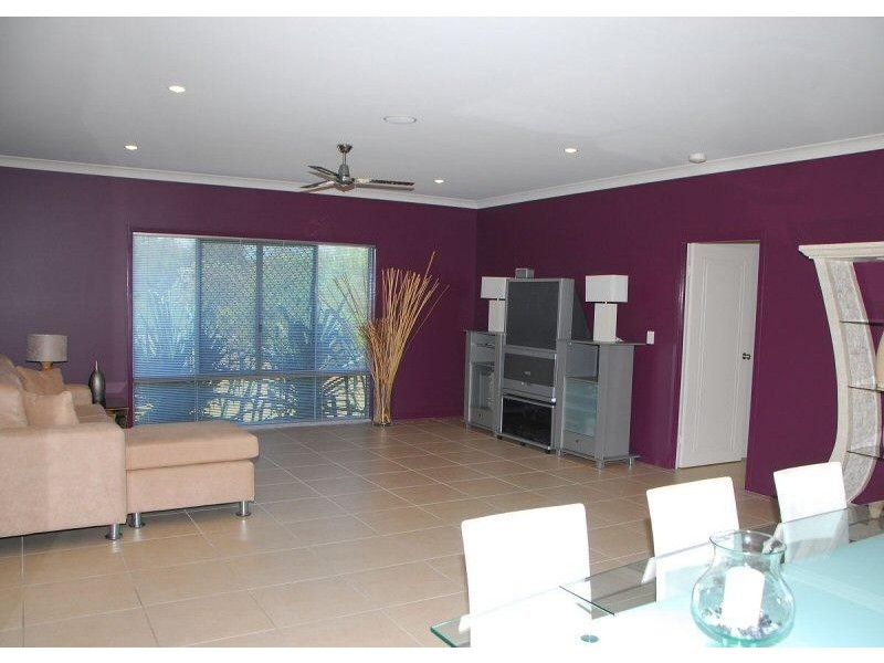 33 Ocean Park Drive, Dundowran Beach QLD 4655