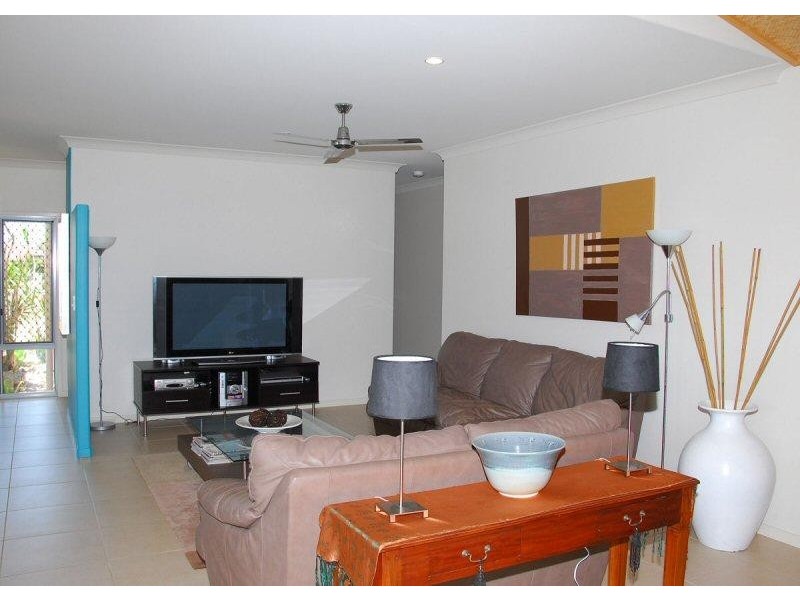 33 Ocean Park Drive, Dundowran Beach QLD 4655
