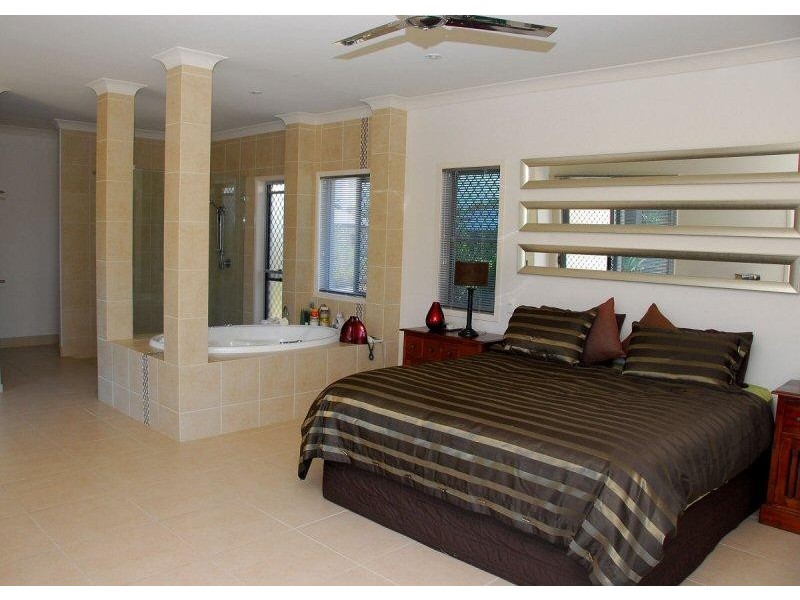 33 Ocean Park Drive, Dundowran Beach QLD 4655