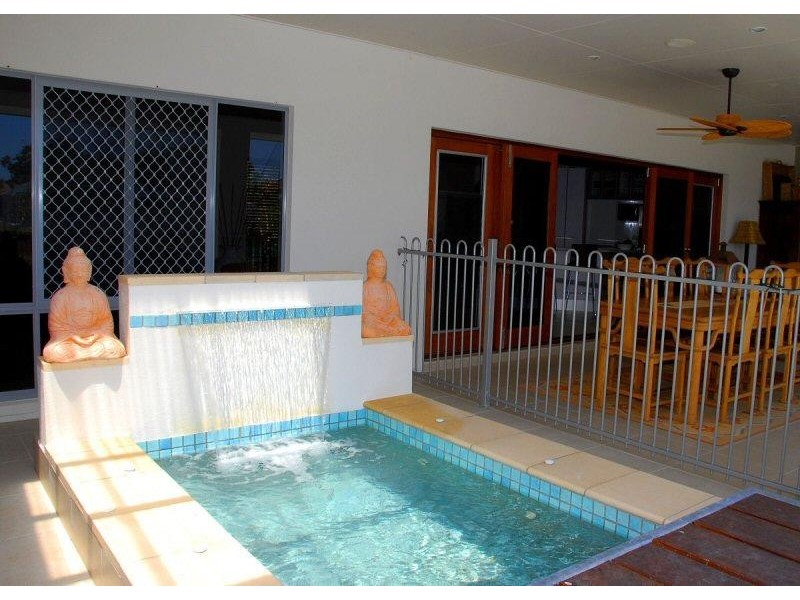 33 Ocean Park Drive, Dundowran Beach QLD 4655