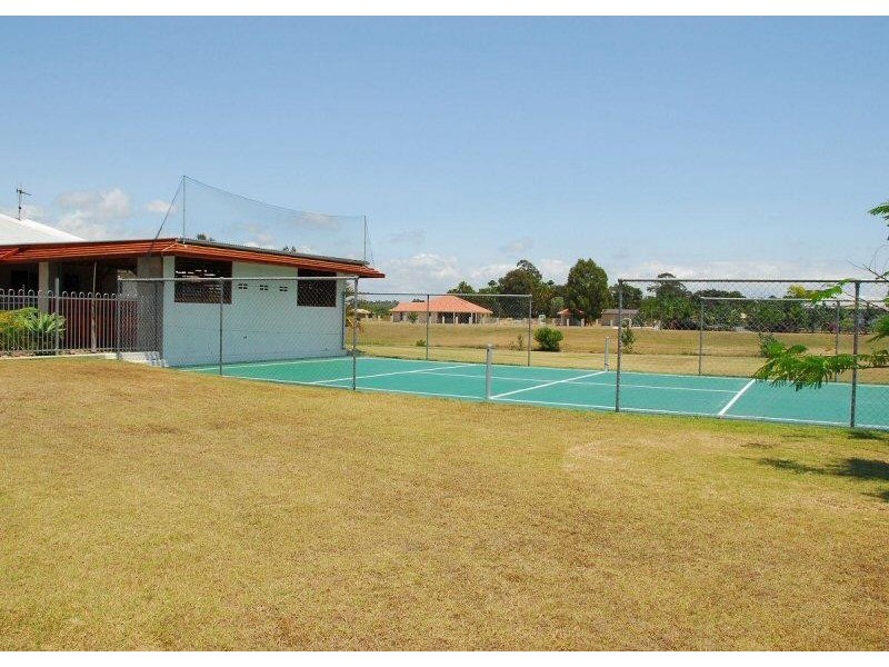 33 Ocean Park Drive, Dundowran Beach QLD 4655