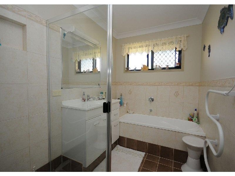 13 Shannen Court, Urraween QLD 4655