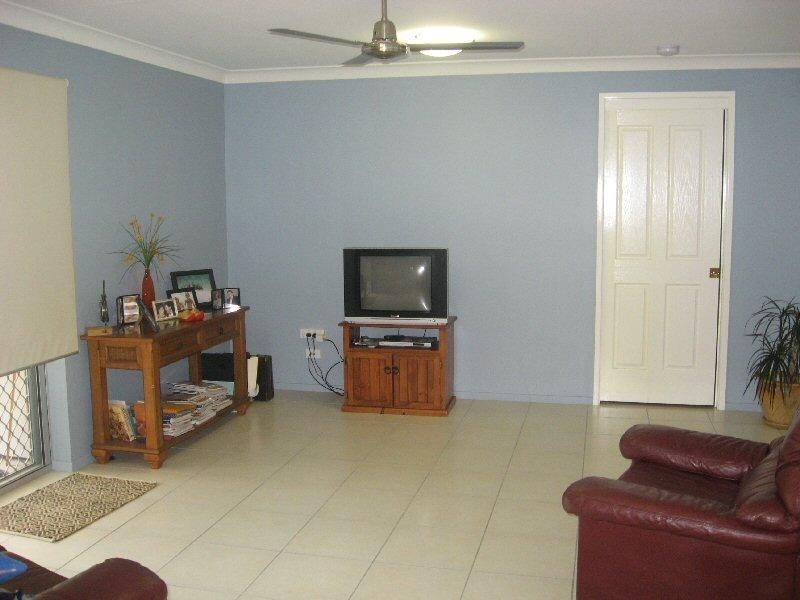 79 Cypress Street, Torquay QLD 4655
