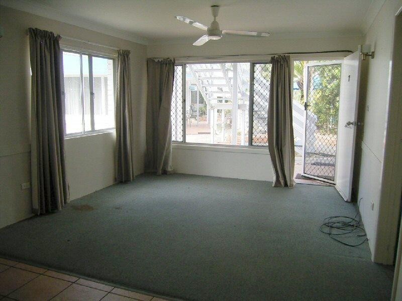 Unit 7/477 Esplanade, Torquay QLD 4655